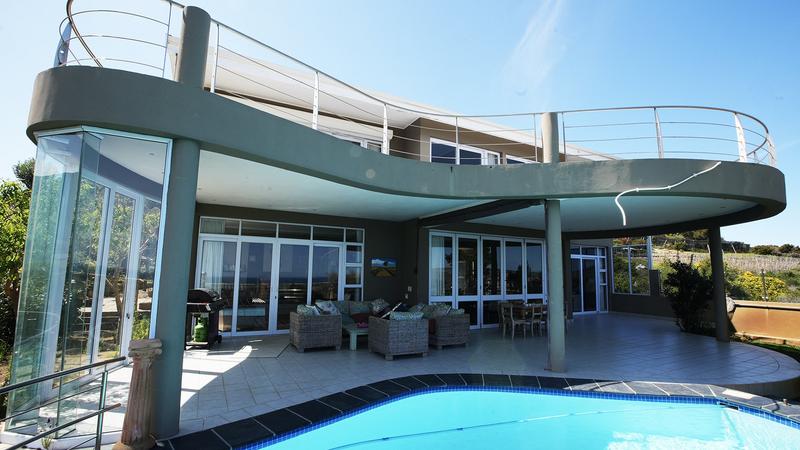 5 Bedroom Property for Sale in Crofters Valley Western Cape